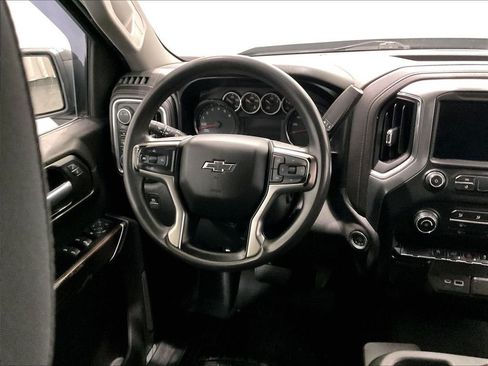 Used 2020 Chevrolet Silverado 1500 RST AWD/4WD image 17