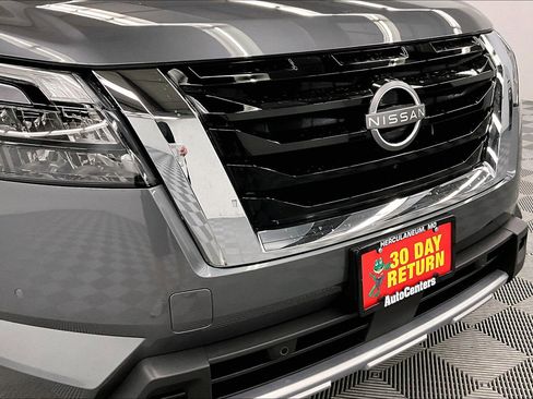 New 2025 Nissan Pathfinder Platinum w/ Cargo Package AWD/4WD image 15