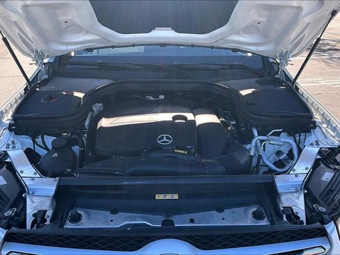 Used 2021 Mercedes-Benz GLC 300 4MATIC w/ Premium Package image 28