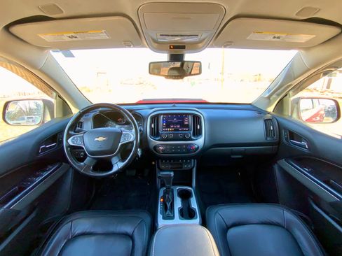 Used 2019 Chevrolet Colorado ZR2 image 32