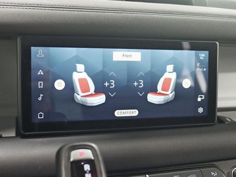 Used 2020 Land Rover Defender 110 First Edition image 24