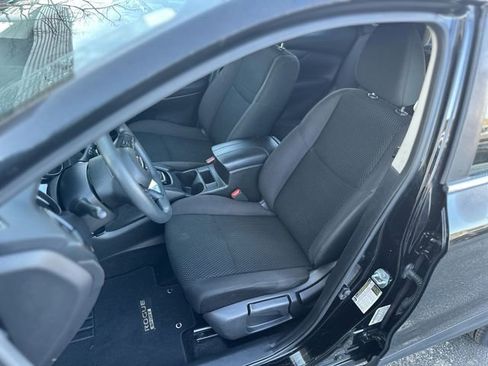 Used 2018 Nissan Rogue Sport S w/ S Appearance Package image 12