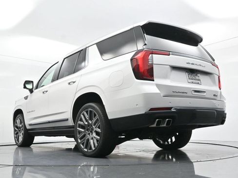 Used 2025 GMC Yukon Denali Ultimate AWD/4WD image 50