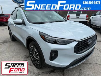 Used 2025 Ford Escape SE w/ PHEV Premium Package