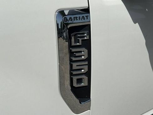 Used 2022 Ford F350 Lariat w/ Tremor Off-Road Package AWD/4WD image 5
