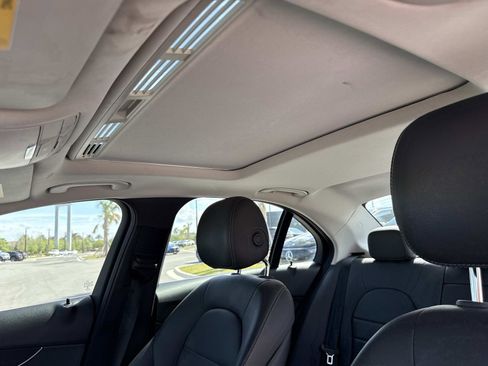 Used 2020 Mercedes-Benz C 300 Sedan image 22