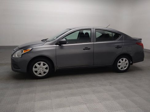 Used 2019 Nissan Versa S Plus FWD image 2