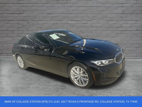 Used 2023 BMW 330i Sedan w/ Premium Package RWD image 11