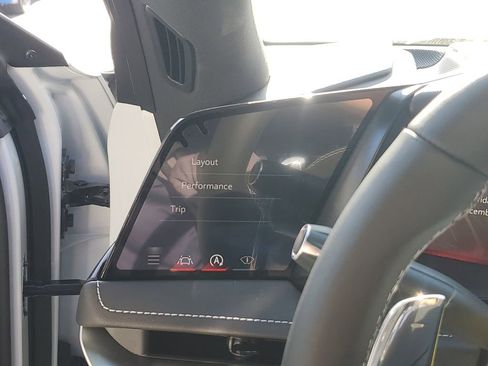 New 2026 Chevrolet Corvette E-Ray image 32