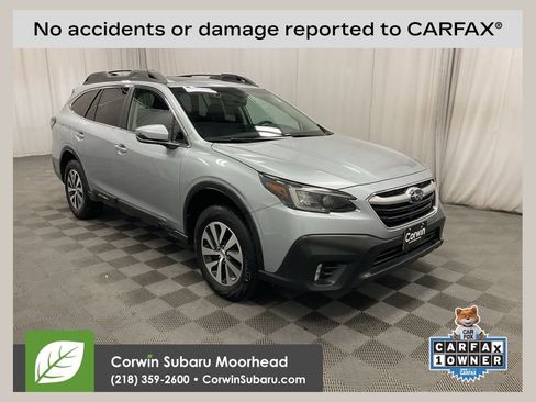 Used 2022 Subaru Outback Premium image 1