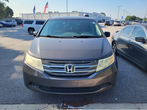 Used 2013 Honda Odyssey EX image 2