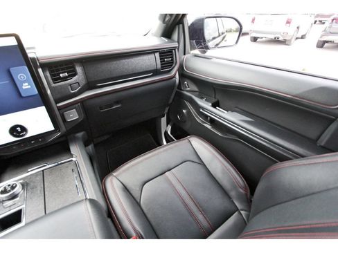 Certified 2023 Ford Expedition Limited RWD image 14