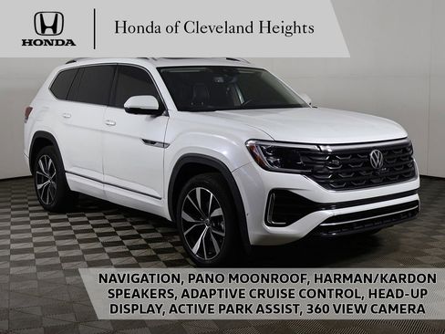 Used 2024 Volkswagen Atlas SEL Premium R-Line AWD/4WD image 1