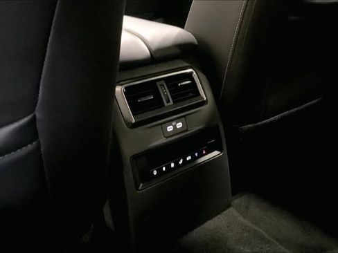 Certified 2024 MAZDA CX-90 Plug-In Hybrid w/ Premium Pkg AWD/4WD image 36