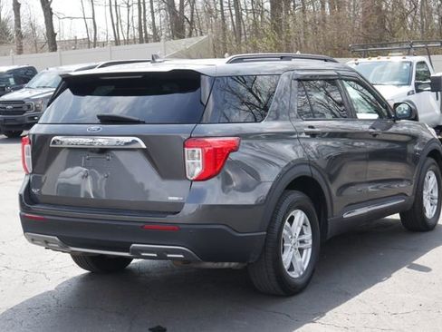 Used 2020 Ford Explorer XLT w/ Equipment Group 202A image 11