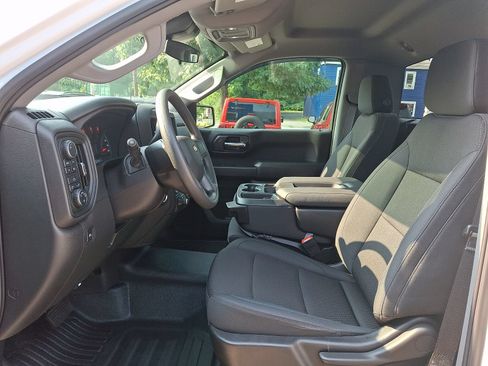 Used 2025 Chevrolet Silverado 1500 W/T w/ WT Value Package AWD/4WD image 12