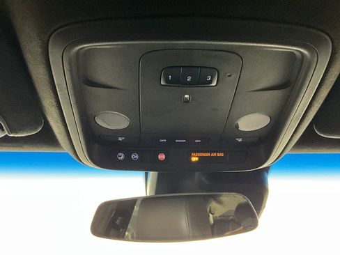 Used 2018 Cadillac CTS V image 13