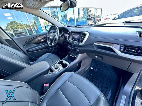 Used 2020 GMC Terrain Denali w/ Denali Premium Package AWD/4WD image 26