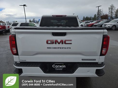 Used 2023 GMC Sierra 1500 Elevation AWD/4WD image 11