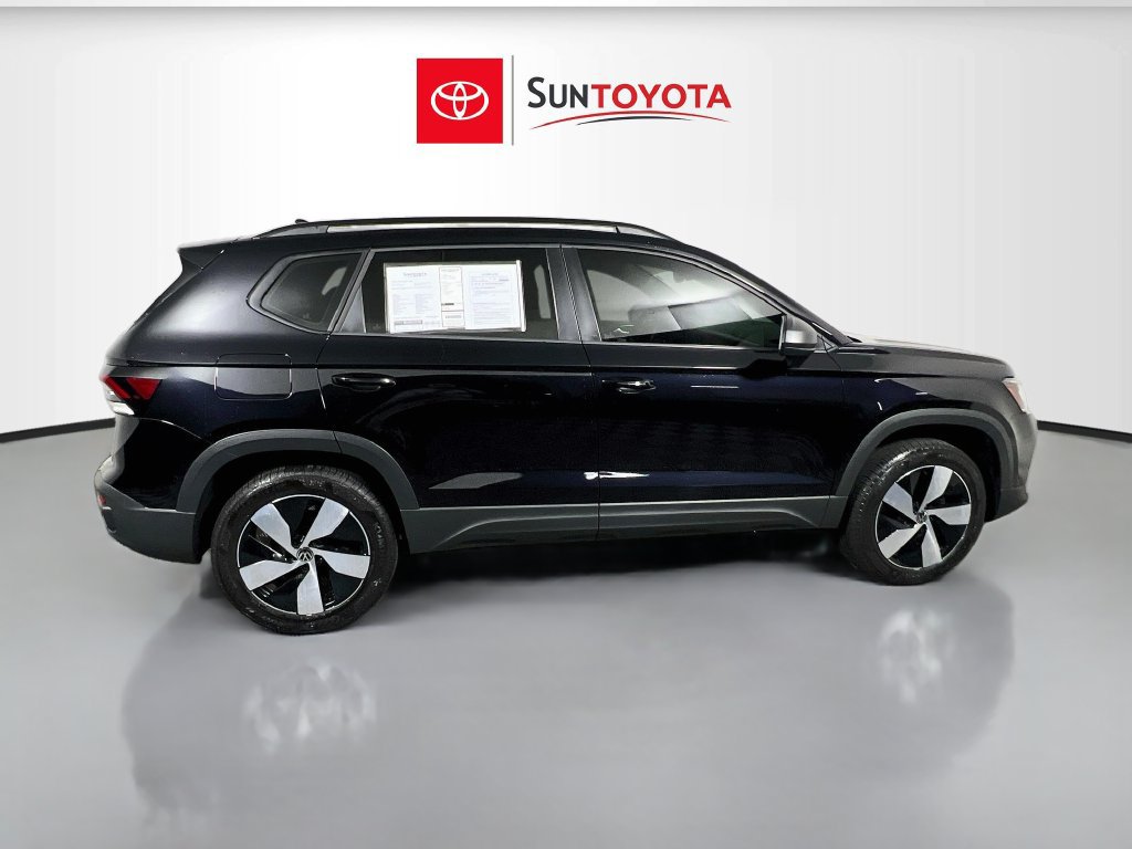 Used 2025 Volkswagen Taos S AWD/4WD image 2