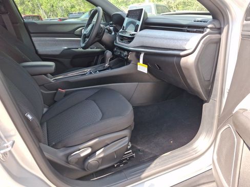 New 2025 Jeep Compass Sport image 12