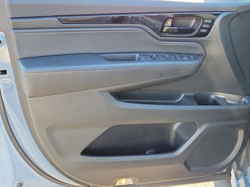 Used 2023 Honda Odyssey Touring image 13