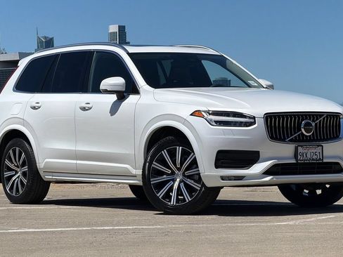 Certified 2023 Volvo XC90 B5 Core w/ Protection Package Premier AWD/4WD image 1