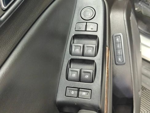 Used 2015 Chevrolet Tahoe LT AWD/4WD image 45