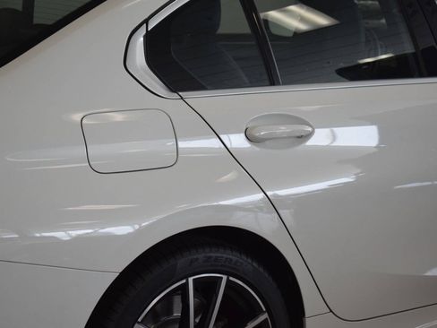 Used 2019 BMW 330i Sedan w/ Driving Assistance Package RWD image 30