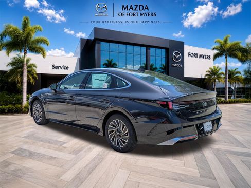 New 2026 Hyundai Sonata SEL FWD image 7