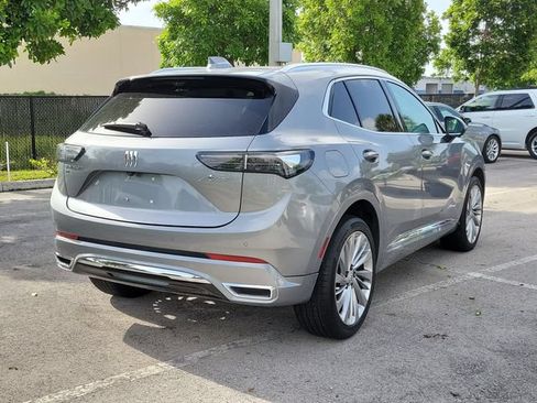 Used 2024 Buick Envision Avenir AWD/4WD image 6
