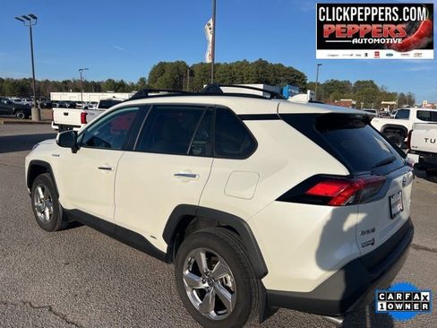 Used 2021 Toyota RAV4 Limited image 5