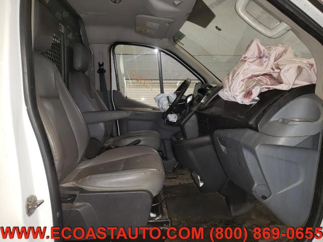 Used 2015 Ford Transit 250 130 Low Roof RWD image 7