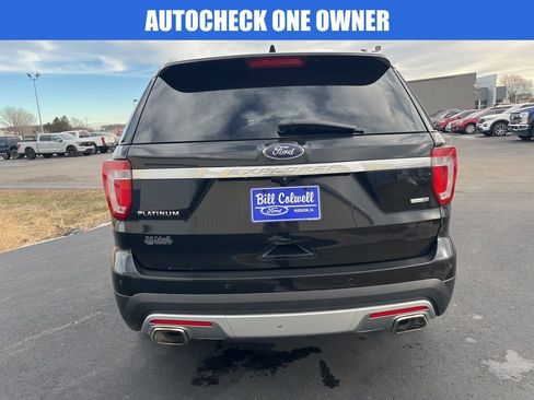 Used 2017 Ford Explorer Platinum image 5