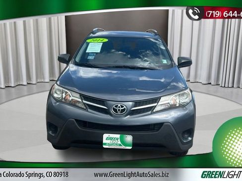 Used 2014 Toyota RAV4 LE AWD/4WD image 8