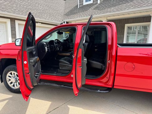Used 2015 Chevrolet Silverado 2500 LTZ w/ LTZ Plus Package AWD/4WD image 11