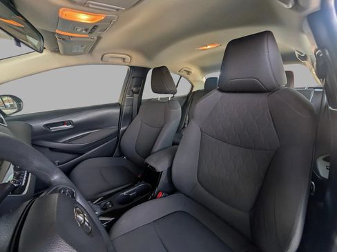 Used 2021 Toyota Corolla LE FWD image 21