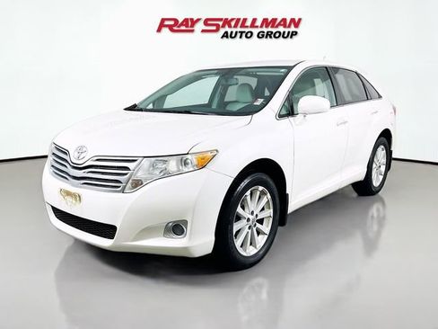 Used 2011 Toyota Venza AWD w/ Convenience Pkg image 3