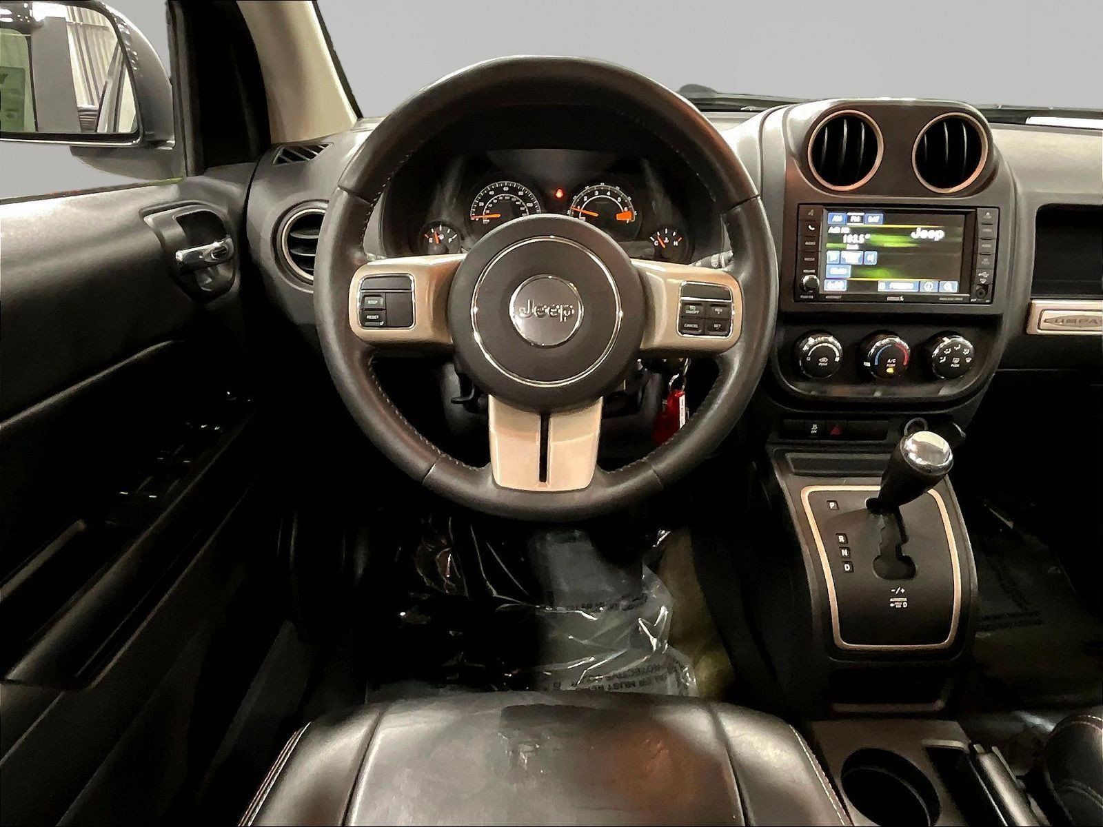 Used 2016 Jeep Compass 75th Anniversary w/ Power Value Group AWD/4WD image 8