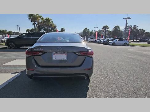 Used 2024 Nissan Sentra S image 29