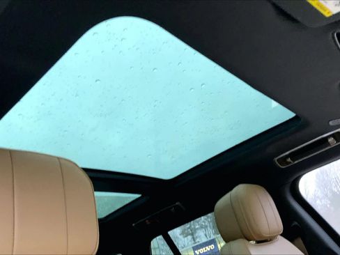 Used 2023 Land Rover Range Rover SE image 13