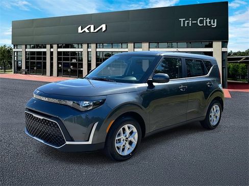 New 2025 Kia Soul S image 2