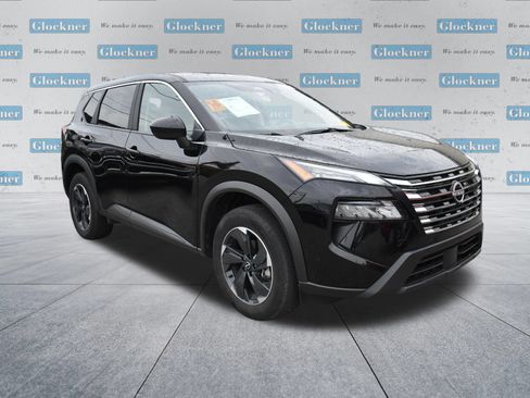 Used 2025 Nissan Rogue SV AWD/4WD image 11