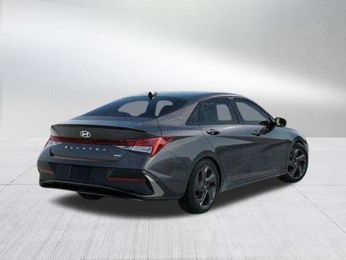 New 2026 Hyundai Elantra Sport FWD image 4