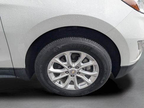 Used 2019 Chevrolet Equinox LS image 30