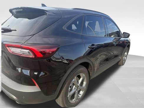 Certified 2026 Ford Escape ST-Line w/ Tech Pack #1 FWD image 29