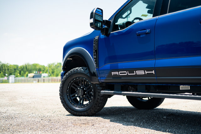 New 2026 Ford F250 Lariat w/ Black Appearance Package AWD/4WD image 19