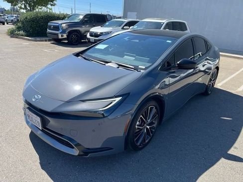Used 2024 Toyota Prius Limited w/ Limited Premium Package FWD image 1