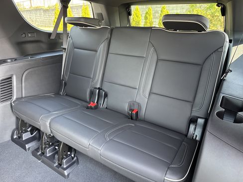 New 2026 GMC Yukon XL Elevation w/ Elevation Premium Package AWD/4WD image 33