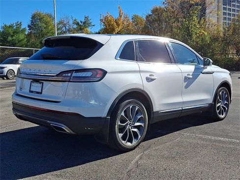 Used 2021 Lincoln Nautilus Reserve w/ Equipment Group 201A image 7